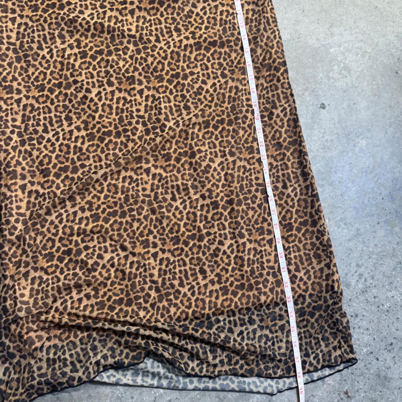 Emrld Women's Tan Leopard Midi Skirt Sz M/L Y2k Animal Print Pearl Pink Bow — image 6 of 6